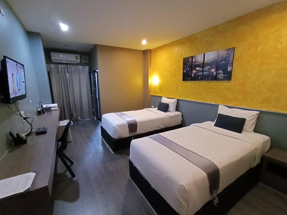The S Design Hotel 武里南 外观 照片