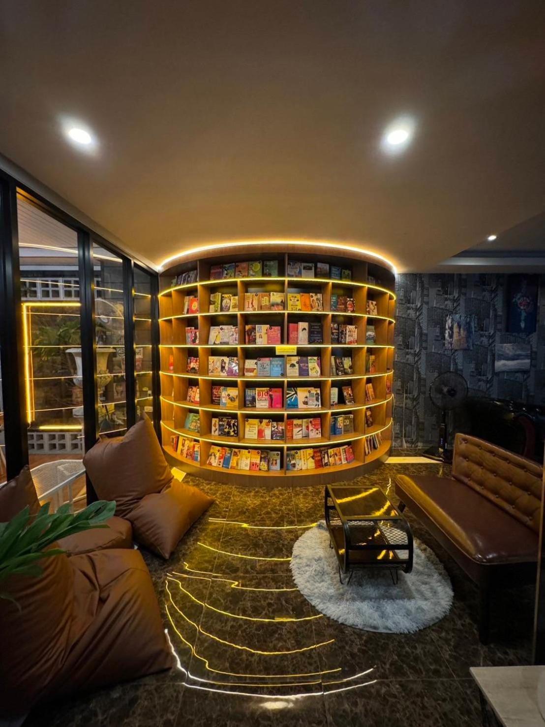 The S Design Hotel 武里南 外观 照片